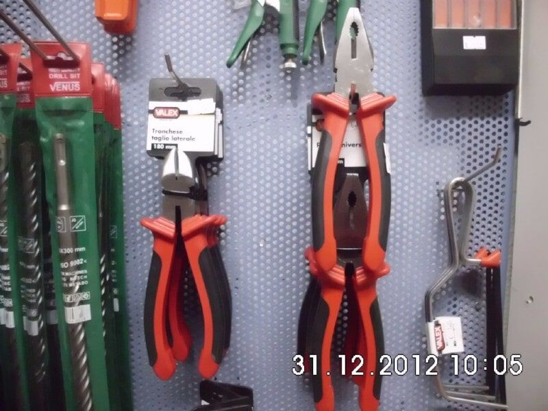 Εμπόριο Σιδήρου Β & Ν Νικολού στο Κορωπί