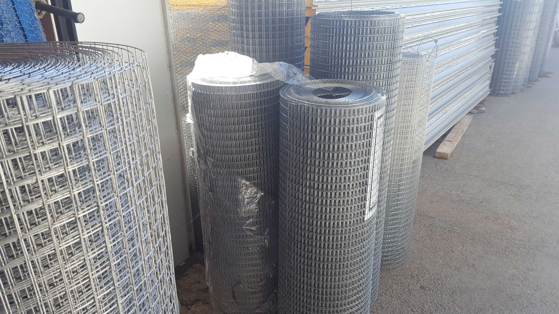 Εμπόριο Σιδήρου Β & Ν Νικολού στο Κορωπί