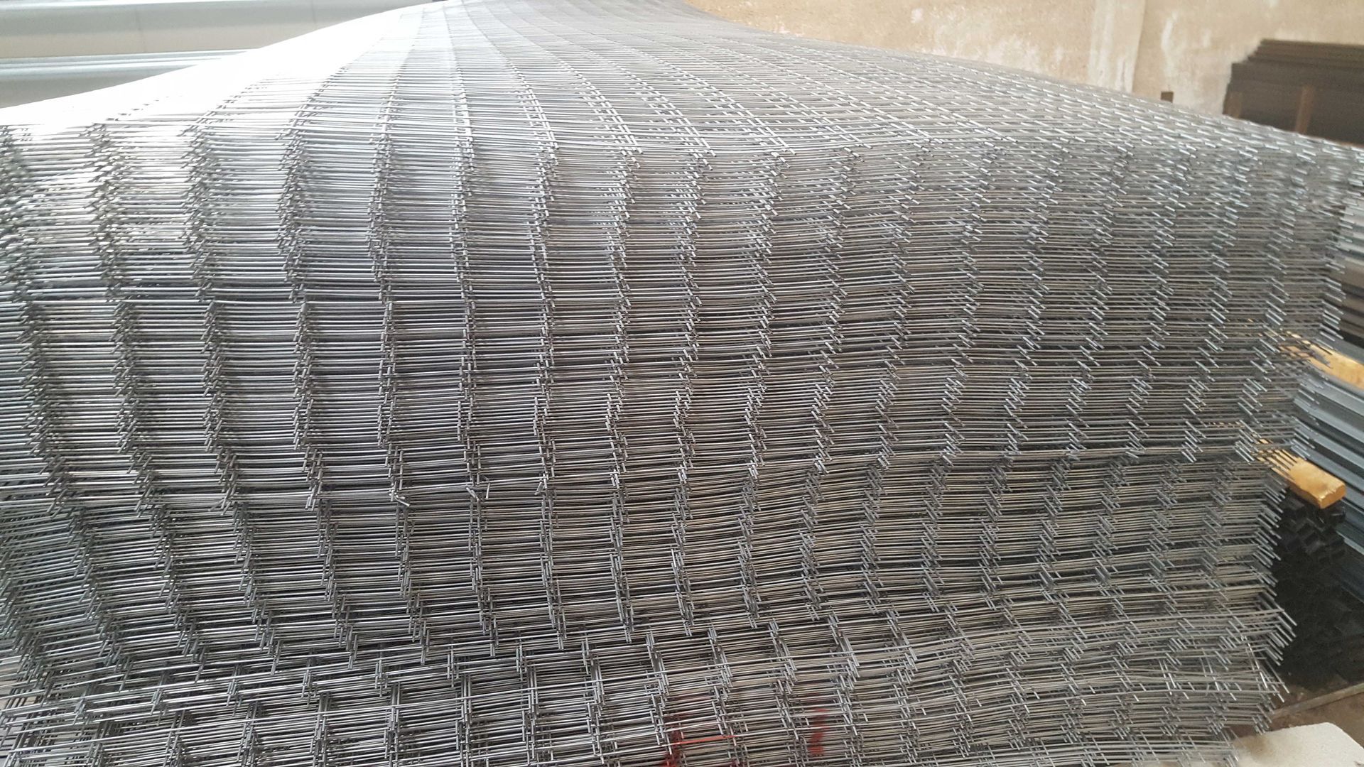 Εμπόριο Σιδήρου Β & Ν Νικολού στο Κορωπί