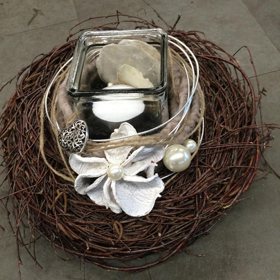 Kerzendekoration, Blumengeschäft Löwenzahn