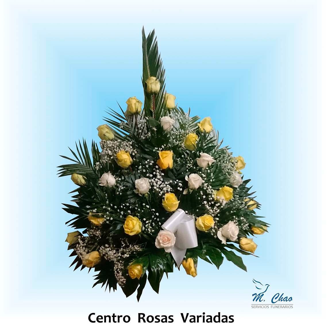 Un ramo de rosas amarillas y blancas se etiqueta como centro rosas variadas