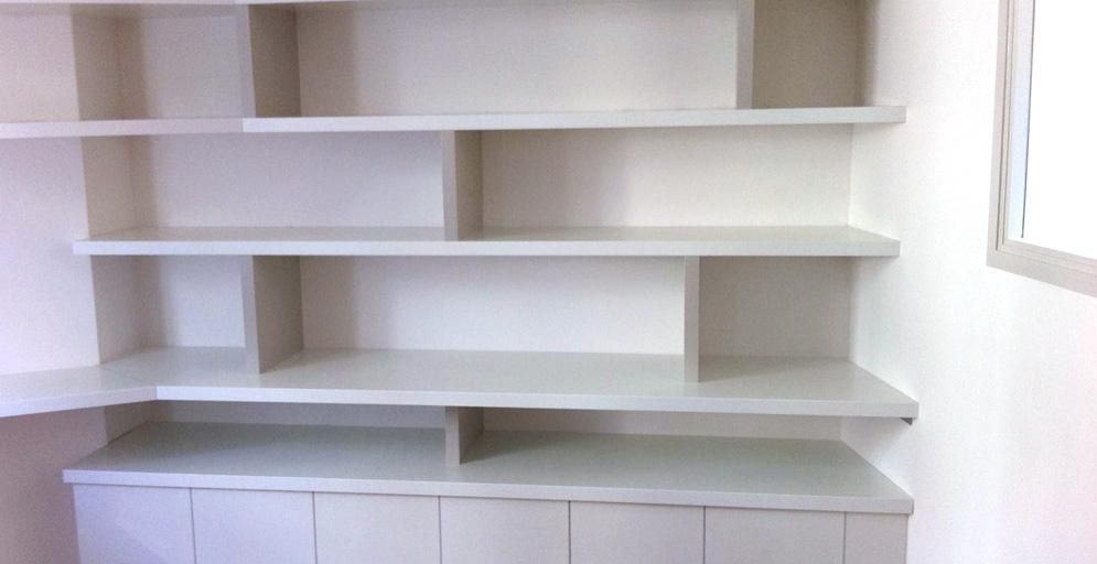 Grande bibliothèque blanche Dahan