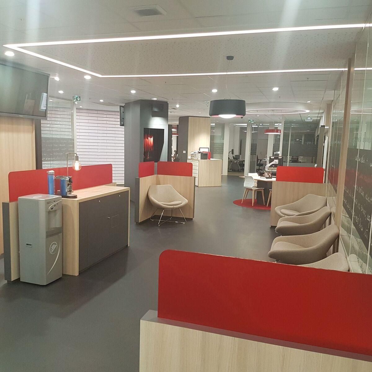 Belle salle d'attente moderne