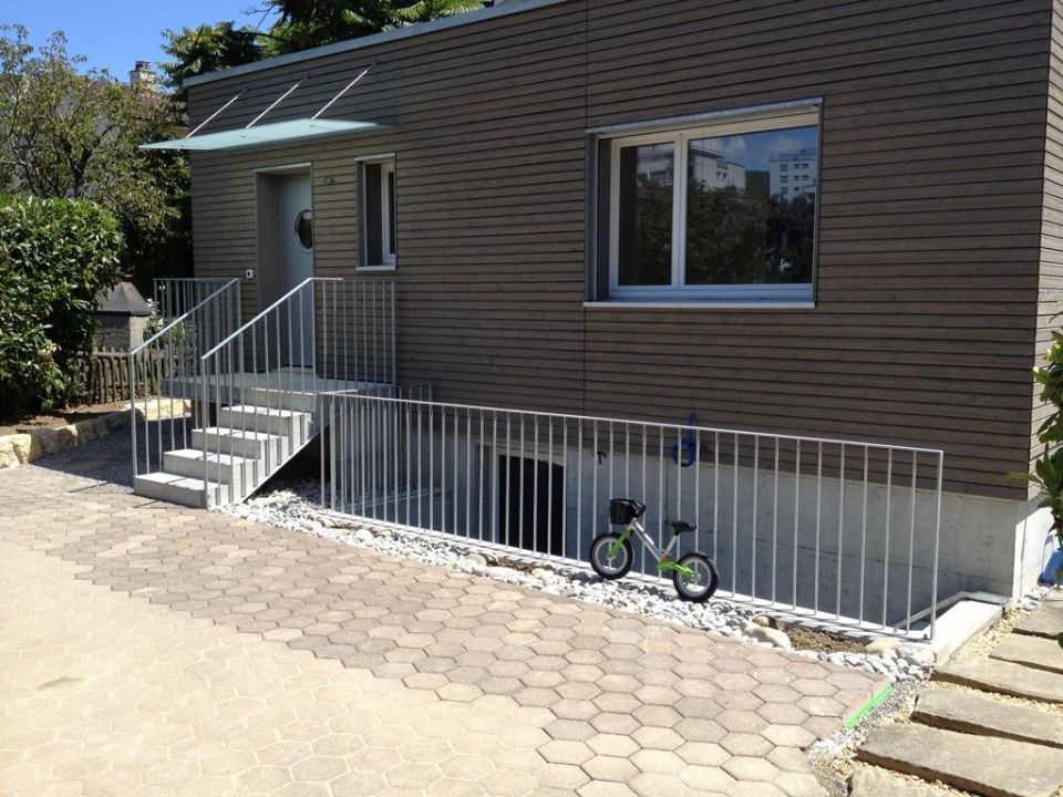 company_name] Metallgeländer