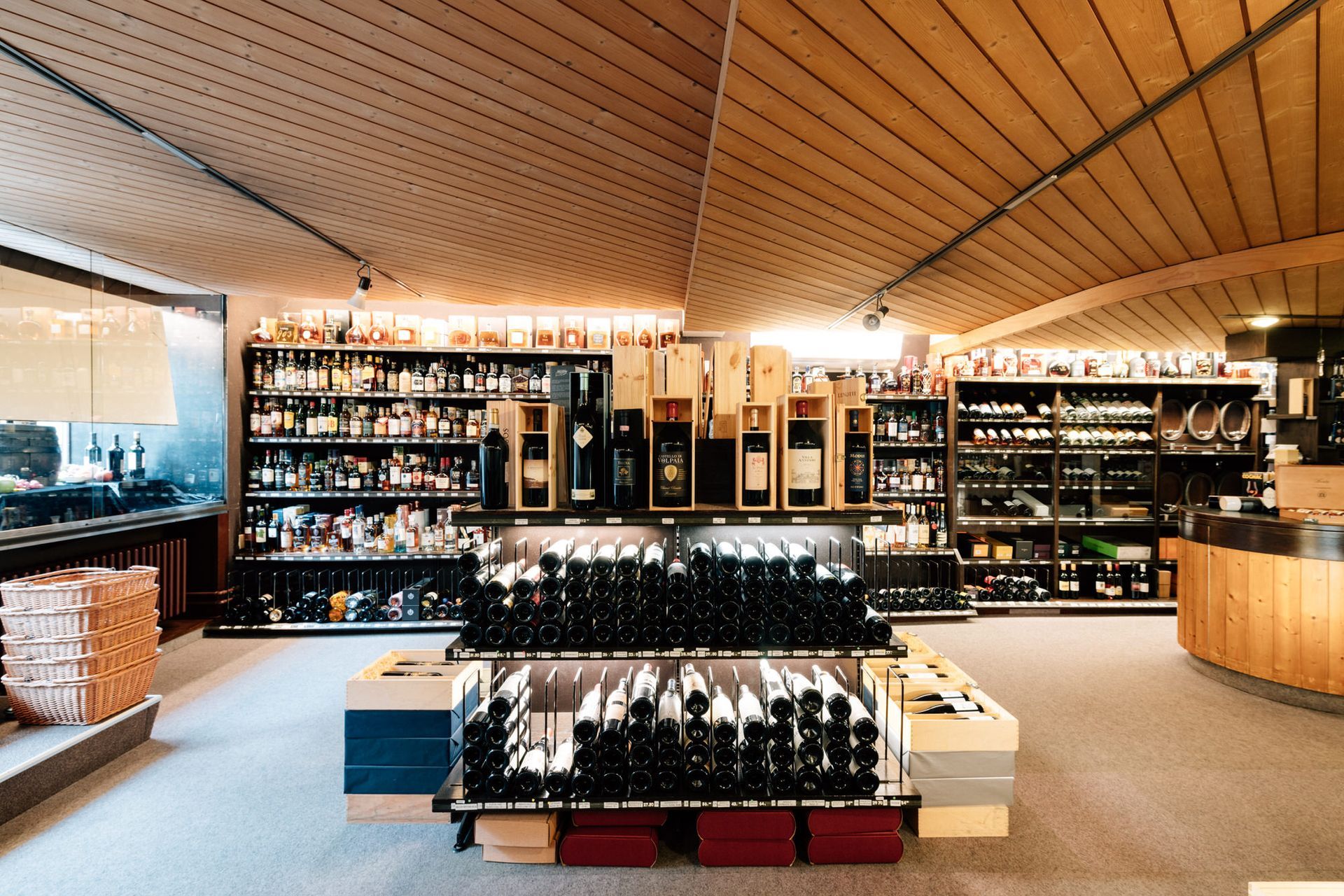 Grosse Auswahl | Traité & Co Weine & Spirituosen | Rotwein, Whiskey, Vodka | Winterthur Altstadt