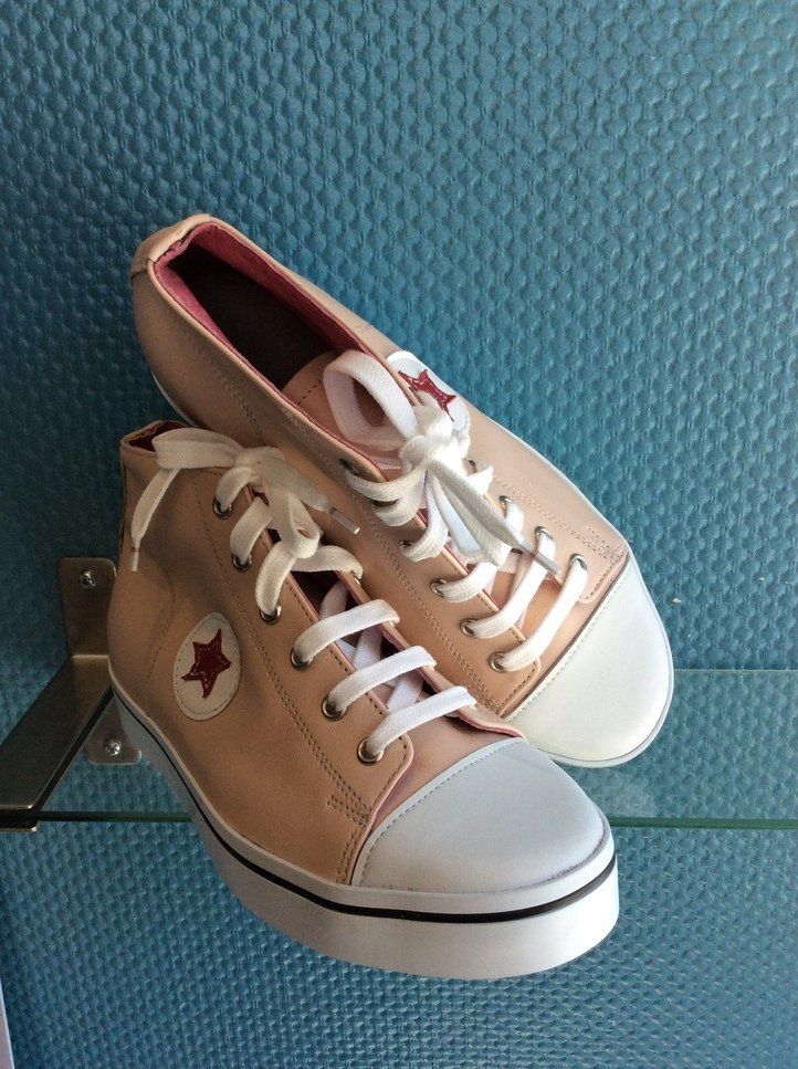 Converse