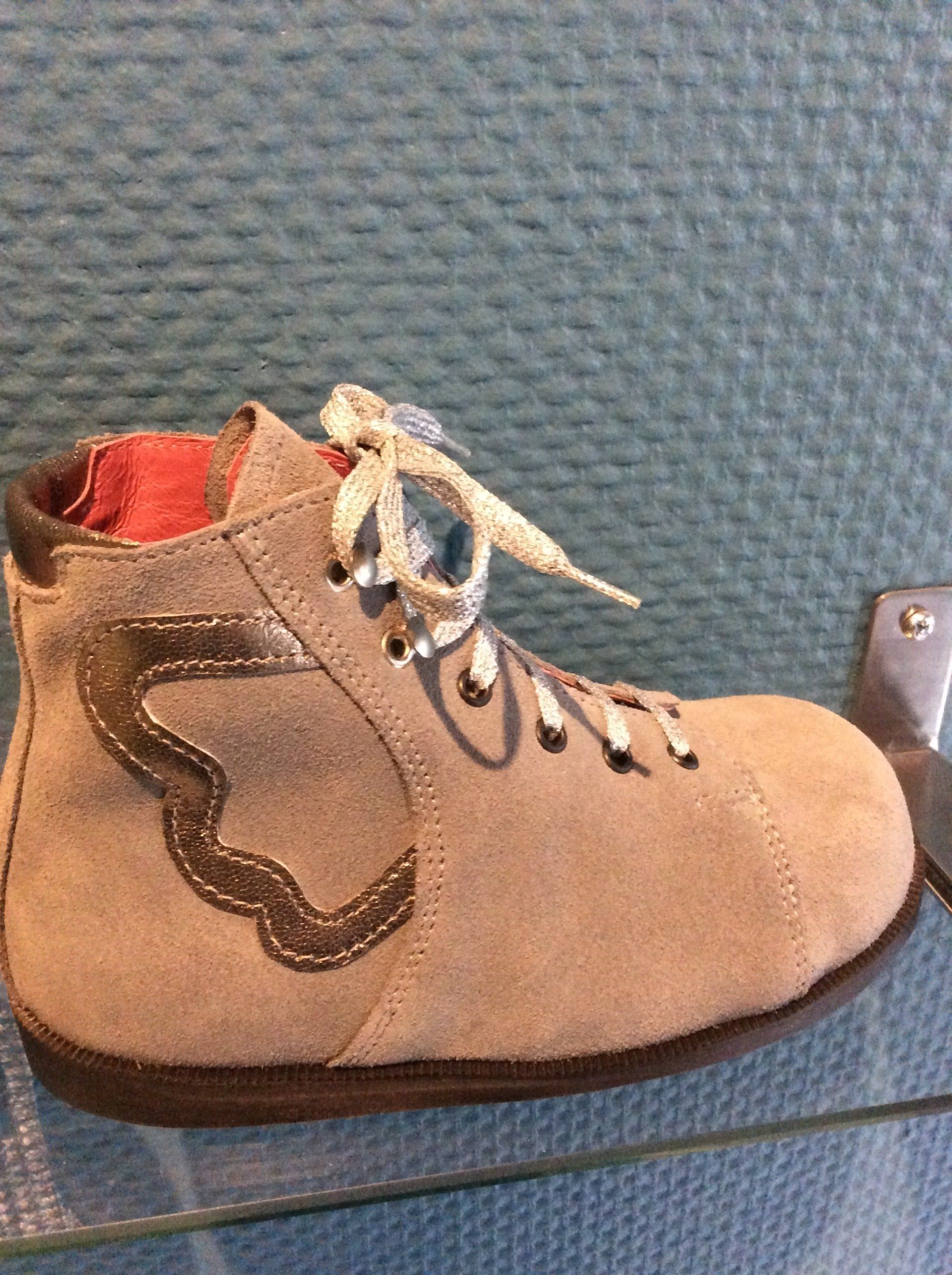 Bottes enfants velours beige