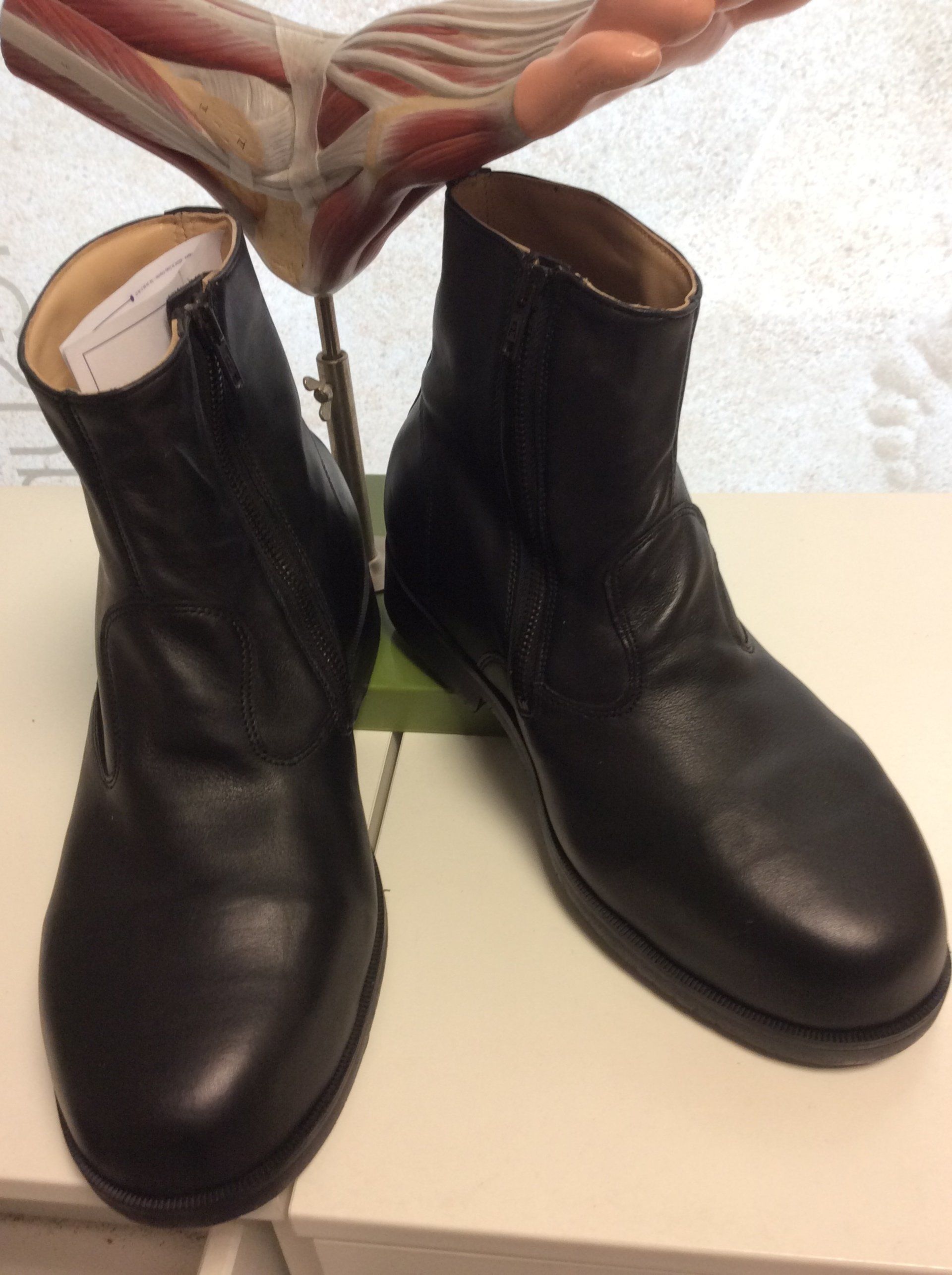 Cuir noir bottes