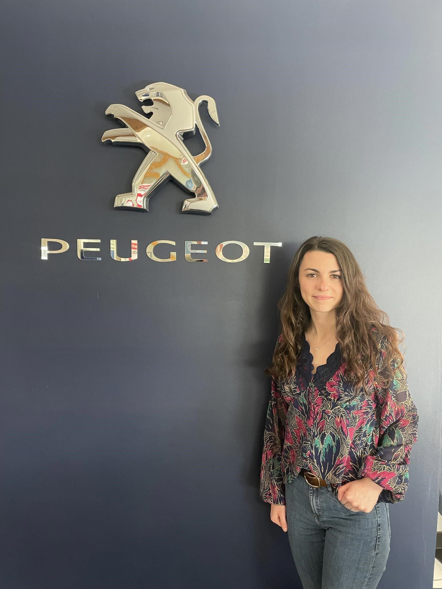 Coralie, assistante de gestion.