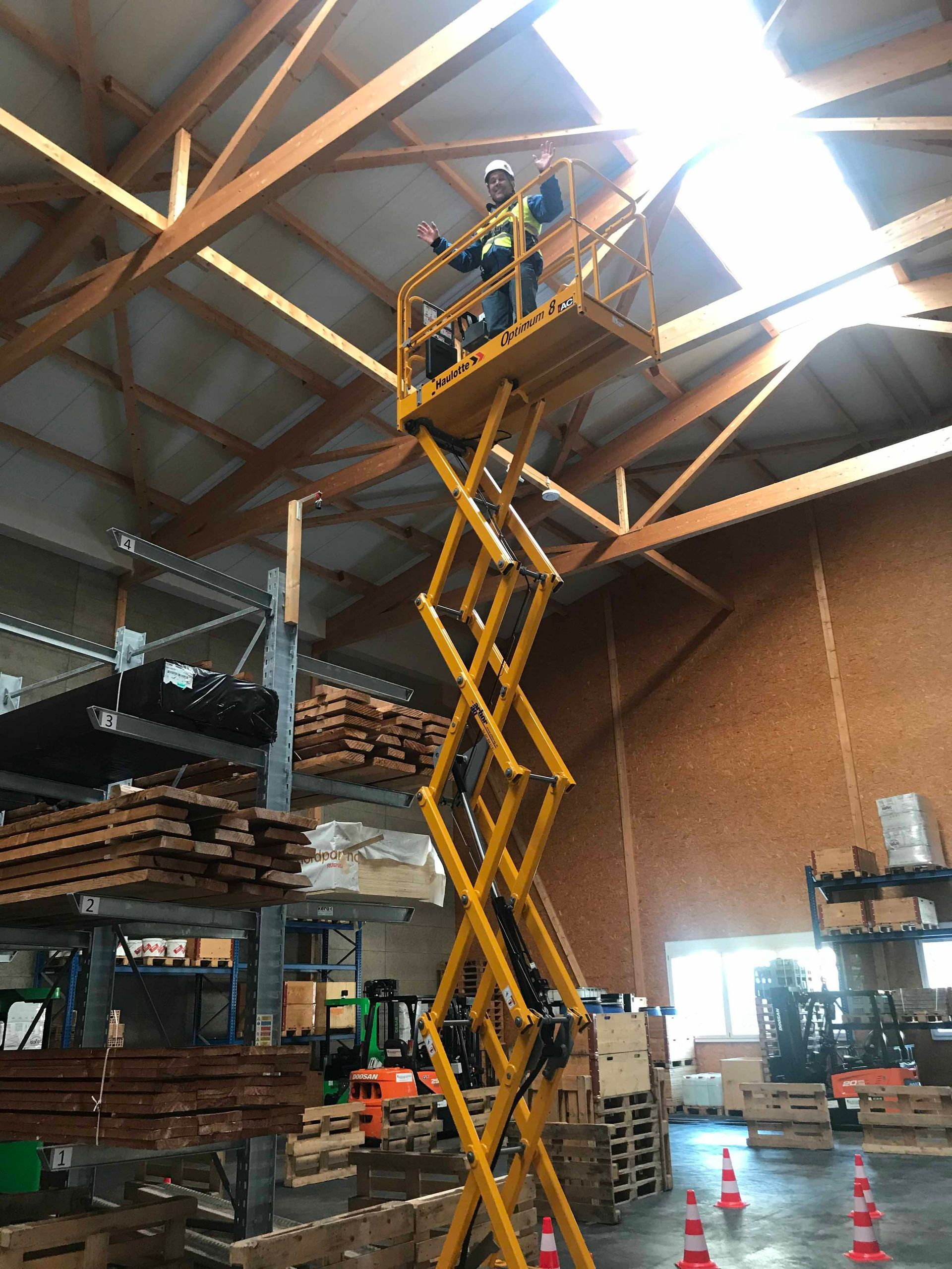 Hubarbeitsnühne - Libingen - Staplerfahrschule Toggenburg