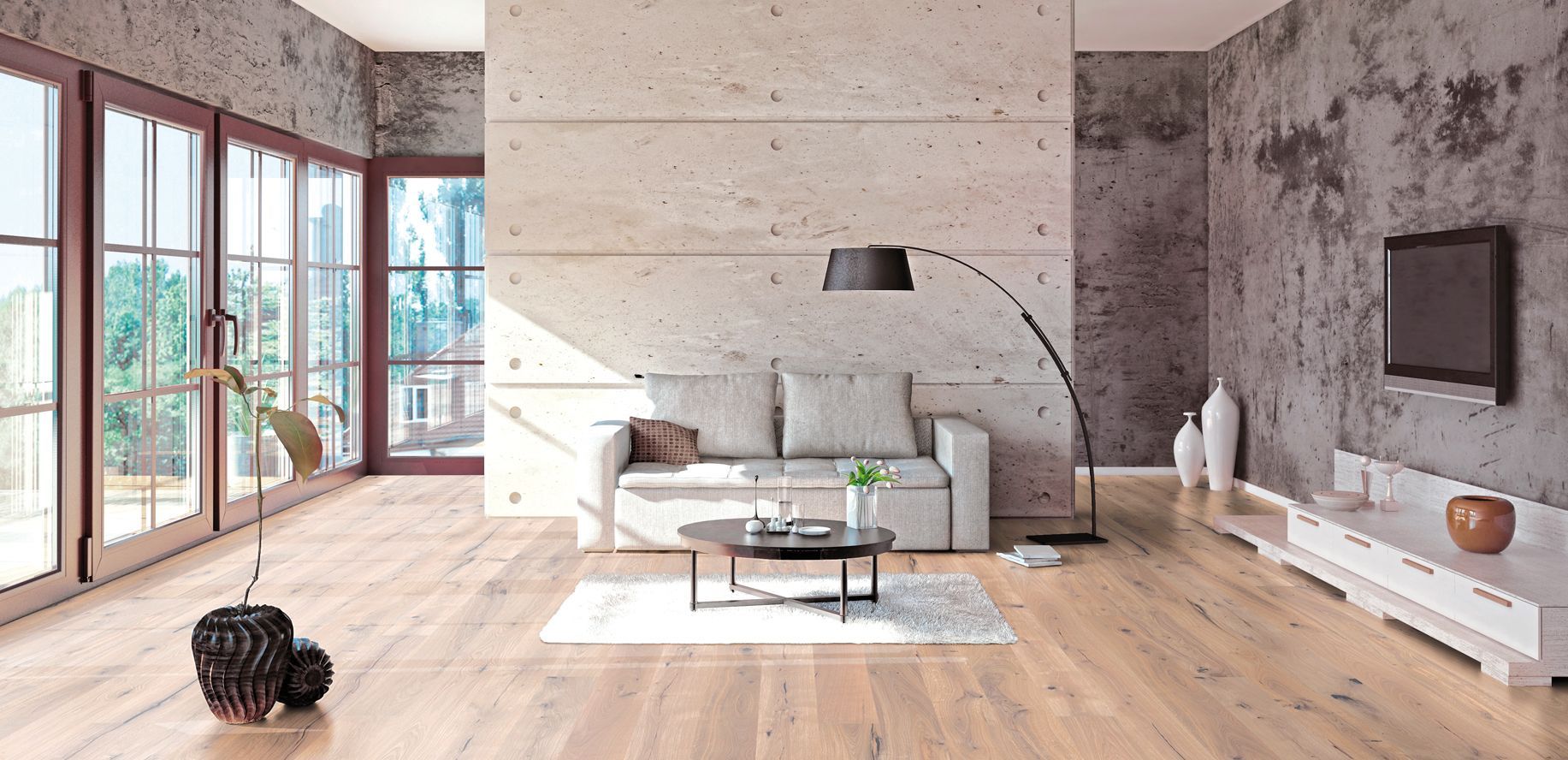 Ein schwach beleuchteter Raum mit zwei schräg gestellten Lichtpaneelen, die sich auf dem glänzenden Fußboden spiegeln, umhüllt von einer dunstigen Atmosphäre.