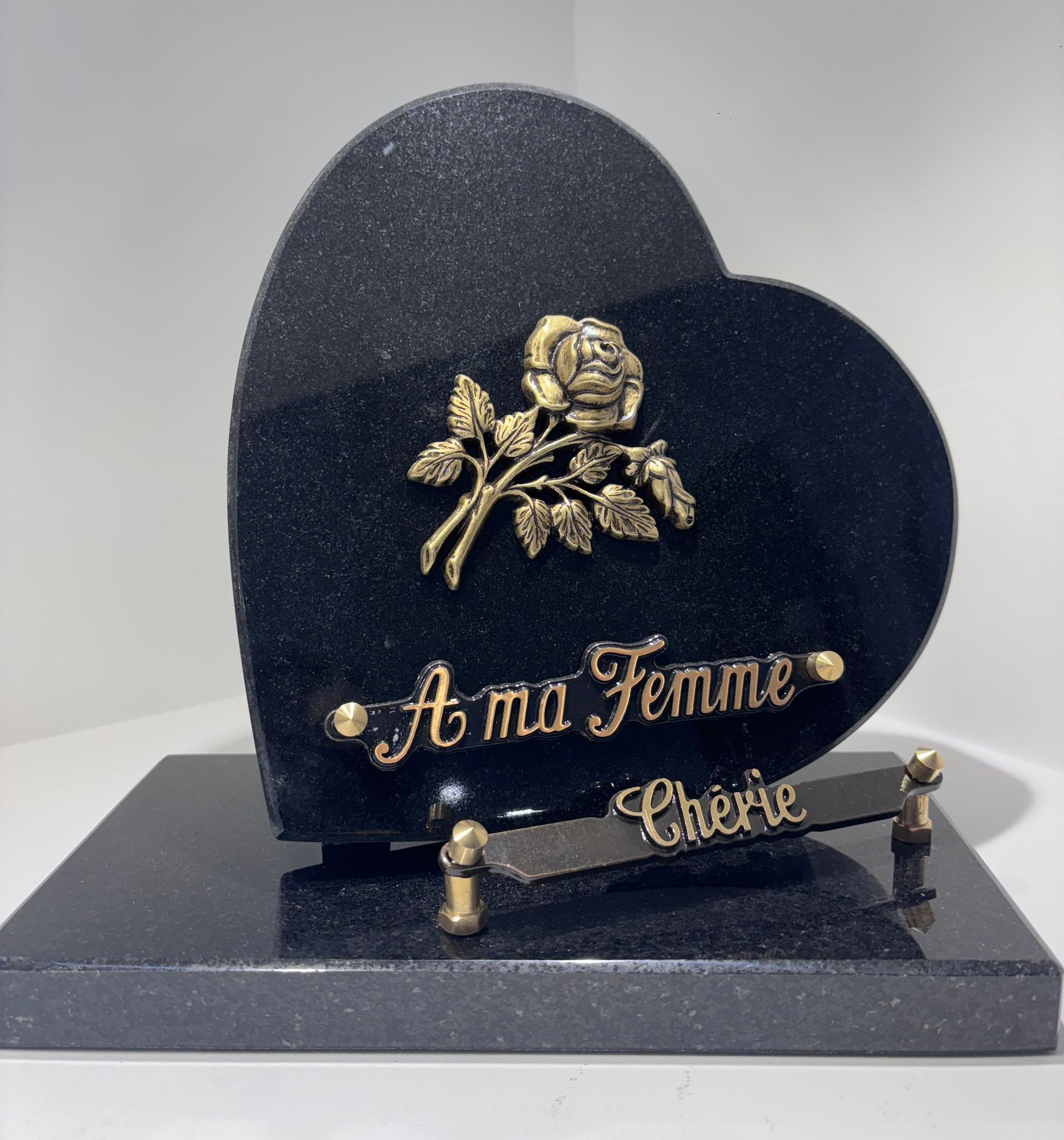 Articles funéraires