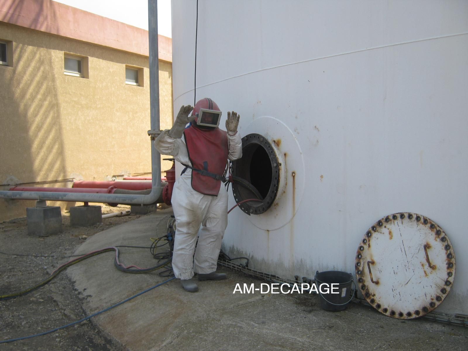 Grande cuve en acier