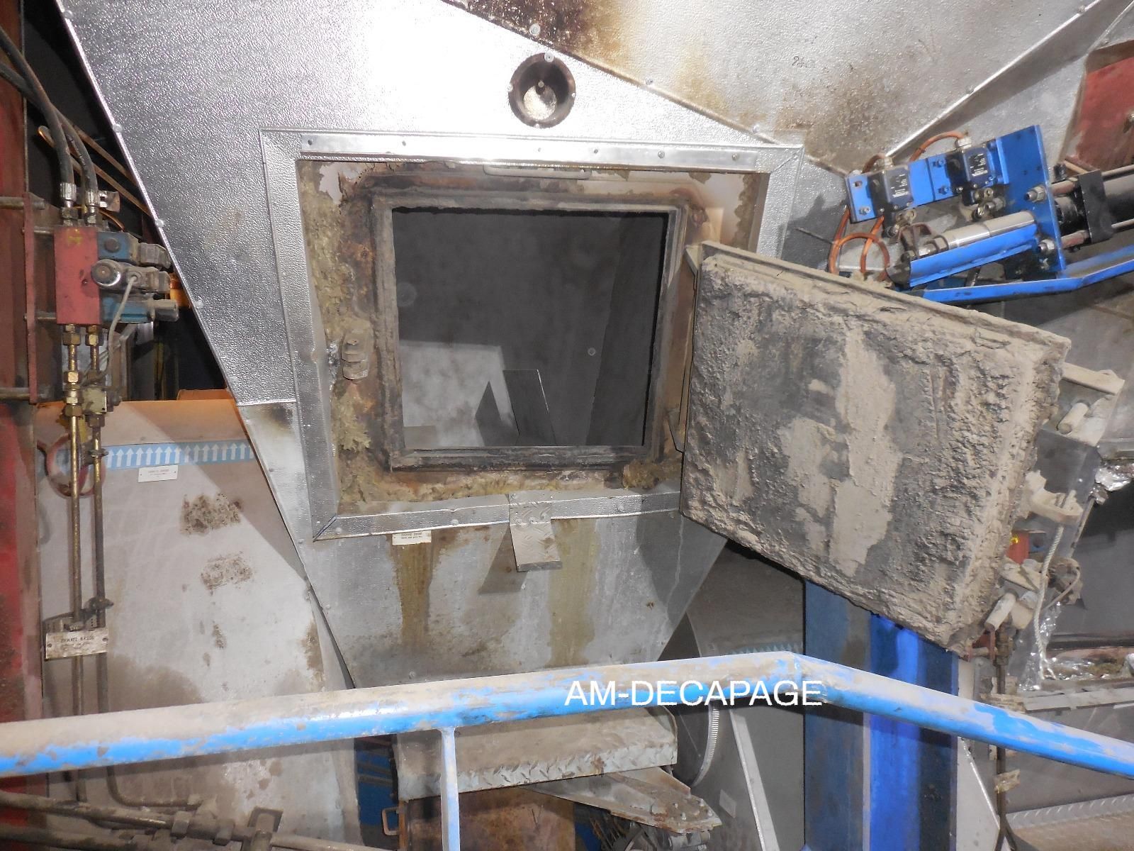 Extérieur tremie avant sablage