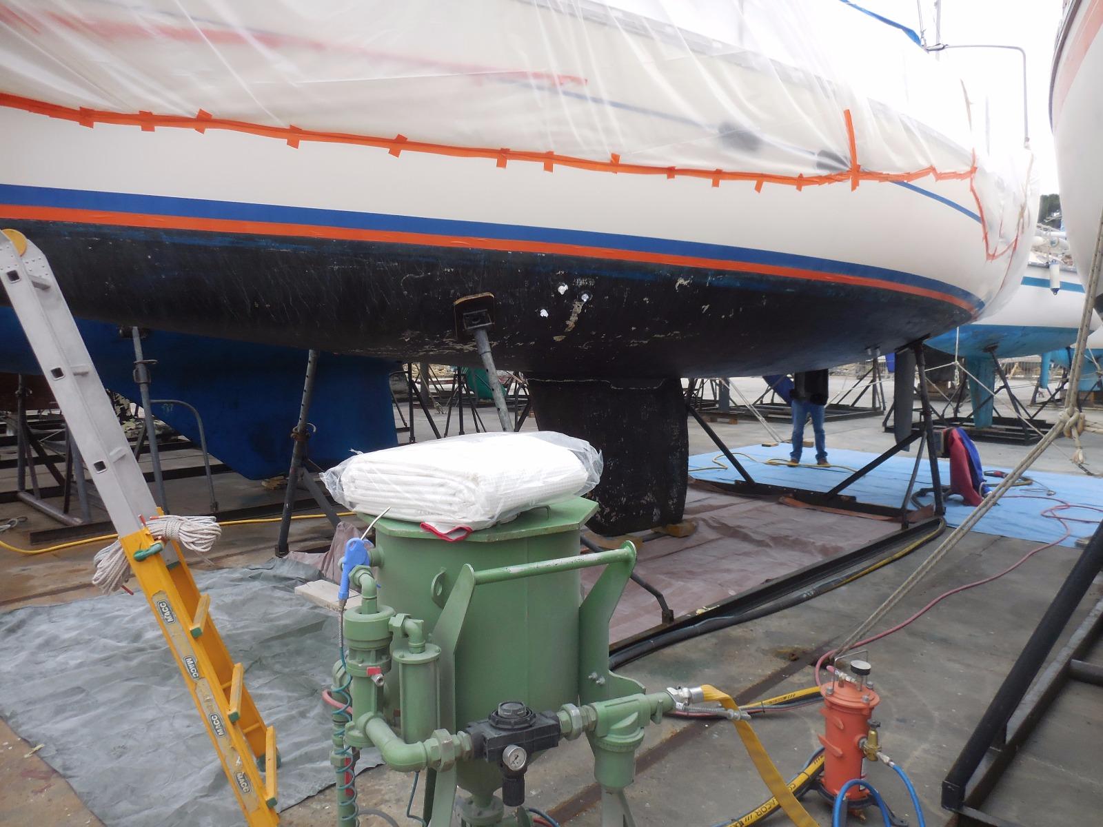 Bateau de plaisance pendant