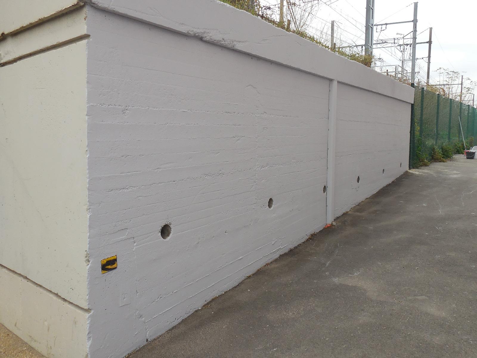 Mur en béton après