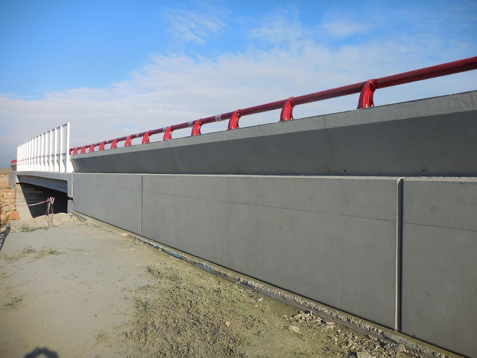 Pont autoroutier après
