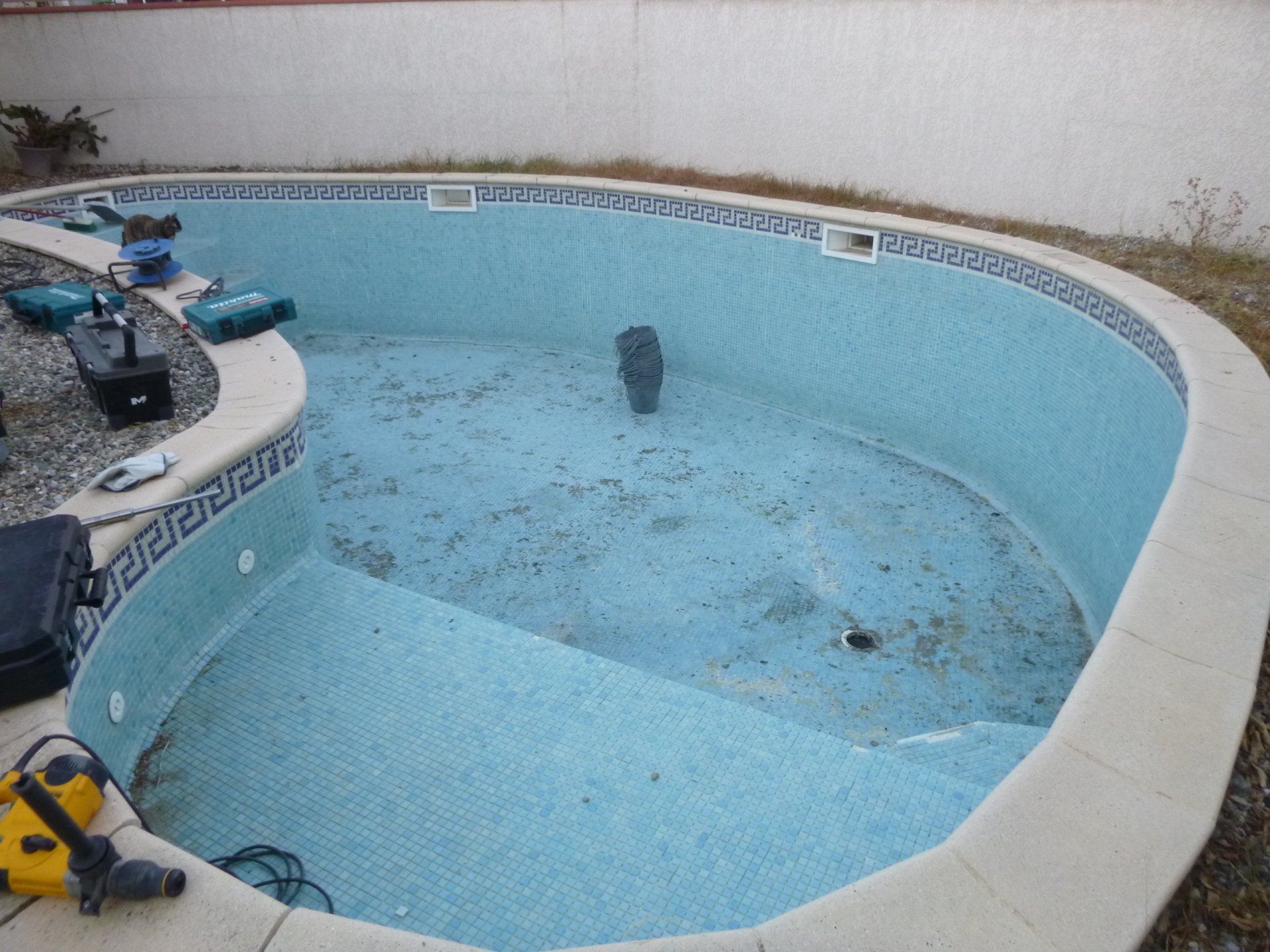 Burinage de la mosaique avant