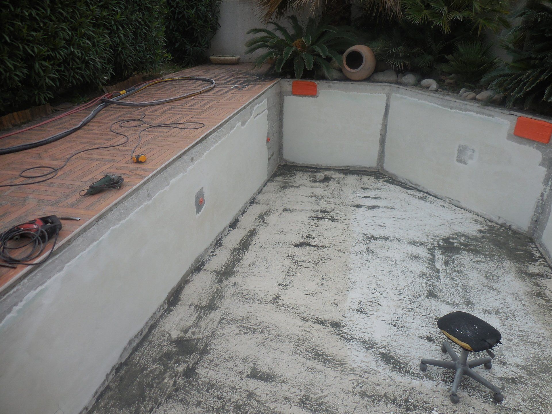 Retrait de la couche de sillicone marbreux