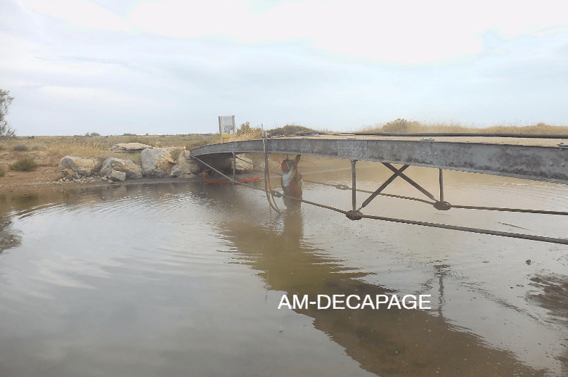 Intervention pour le sablage d'une passerelle