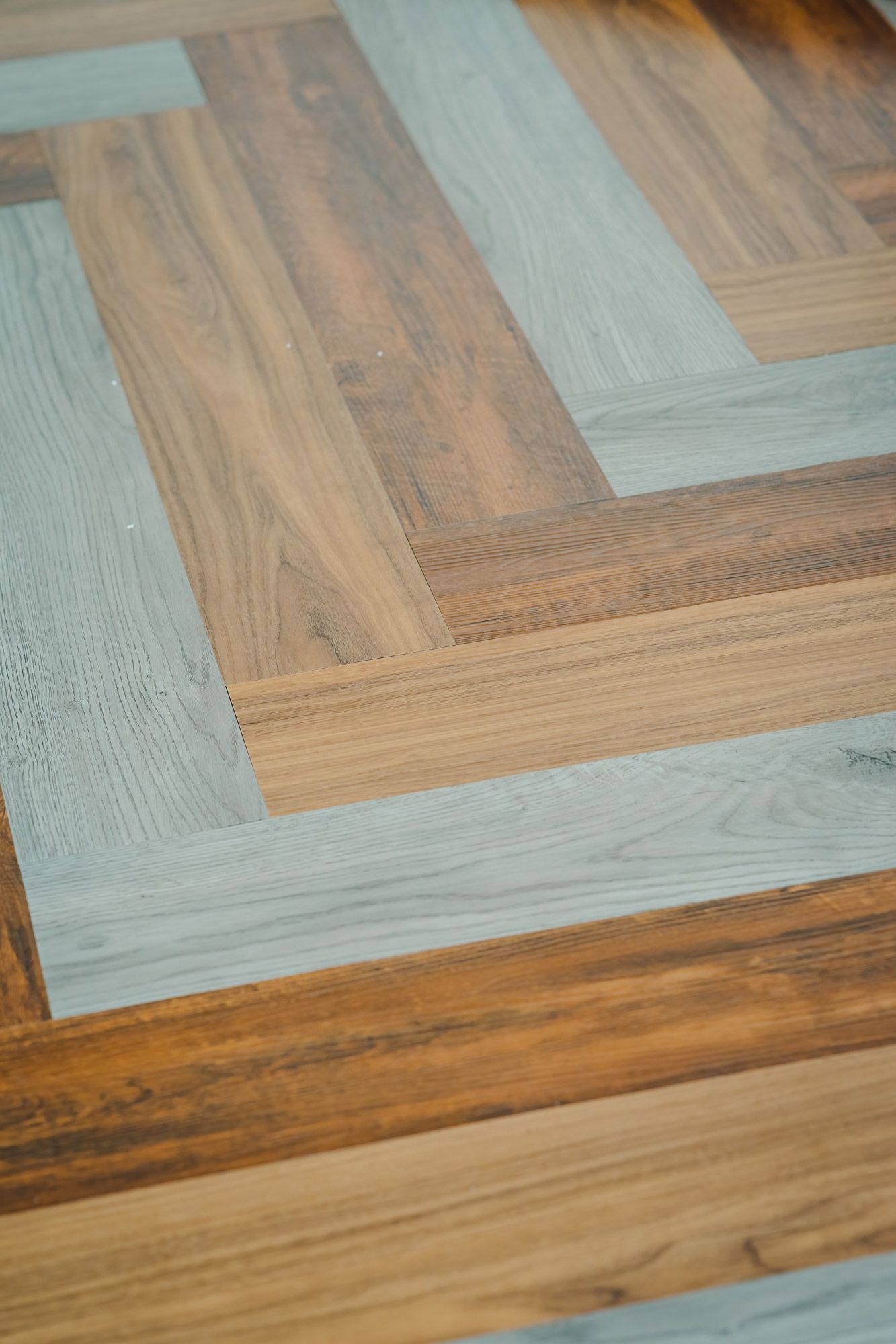 Ayes Floors | Vinylböden für jeden Lebensstil | Fischgrät