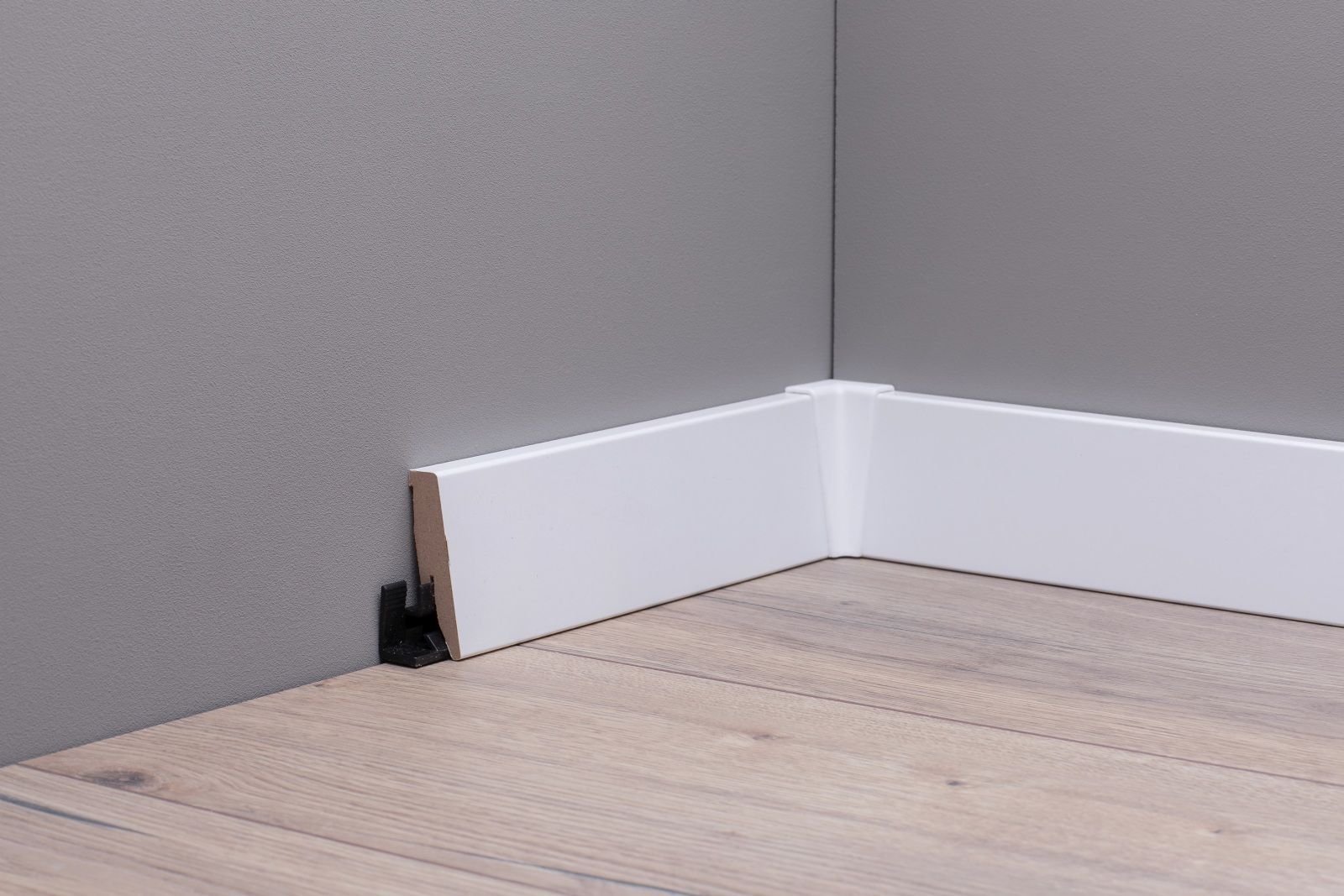 Ayes Floors | Vinylböden für jeden Lebensstil | Fußleisten