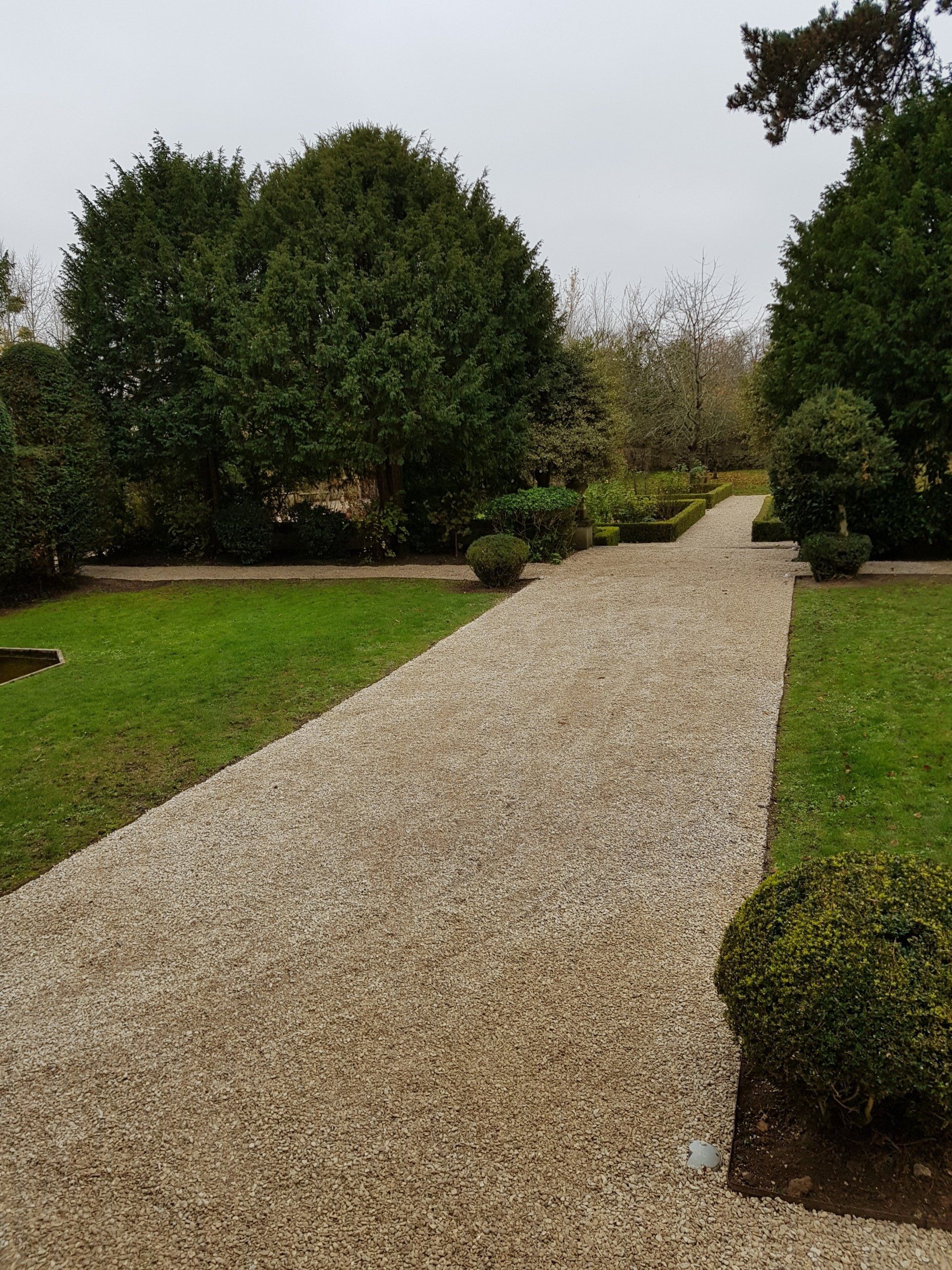 Panneau de treillis en bois