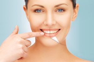Bleaching, Korrektur, Vollkeramik, Vollverblendung, Cerkon, Zirkon, Zirkonoxidkeramik, Veneers, Schmucksteine, Zahnschmuck, Invisalign, Unsichtbare Zahnstellungskorrektur, Erwachsenen Kieferorthopädie, Bleichschiene, Homebleaching, Internes bleichen, dunkel verfärbten toten Zahn aufhellen, Airflow-Reinigung, Pulverstrahlreinigung, Perioflow, Perioflex, Solingen Remscheid Haan Wuppertal Langenfeld Leichlingen Düsseldorf Dortmund Bochum