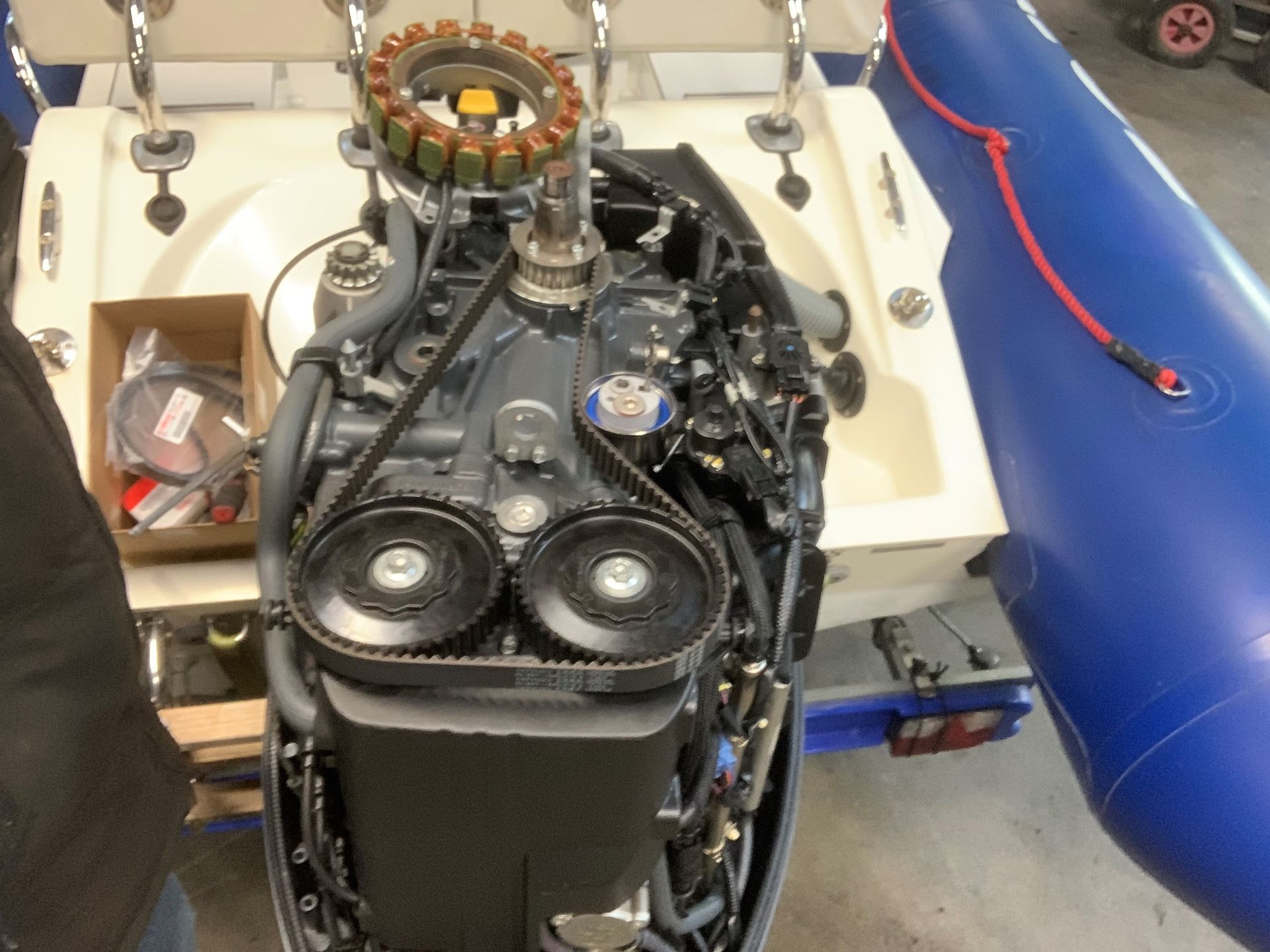 Réparation de moteur de bateau