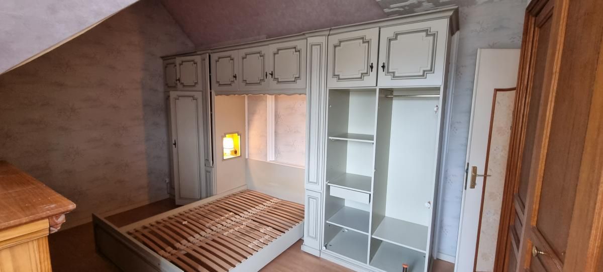 Image : chambre avant débarras.