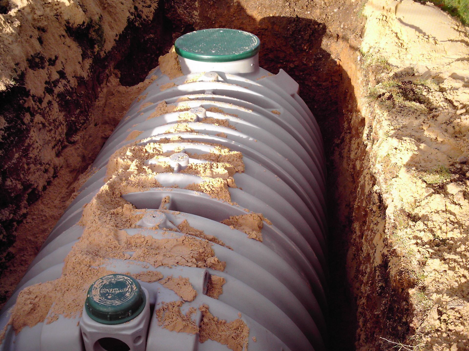 Fosse toutes eaux vue de près