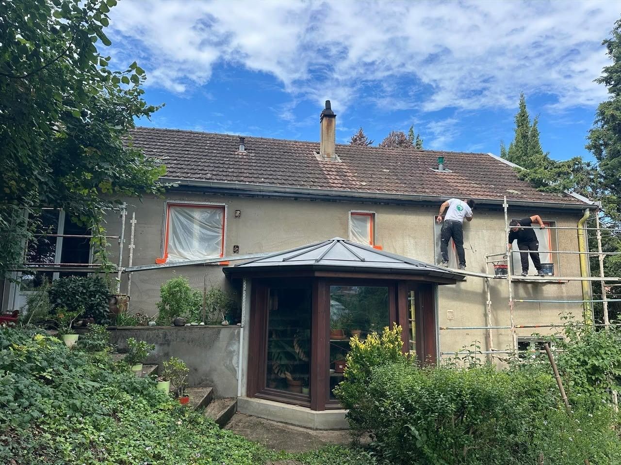 Avant ravalement de façade en mâchefer à Saint-Didier-au-Mont-d'Or