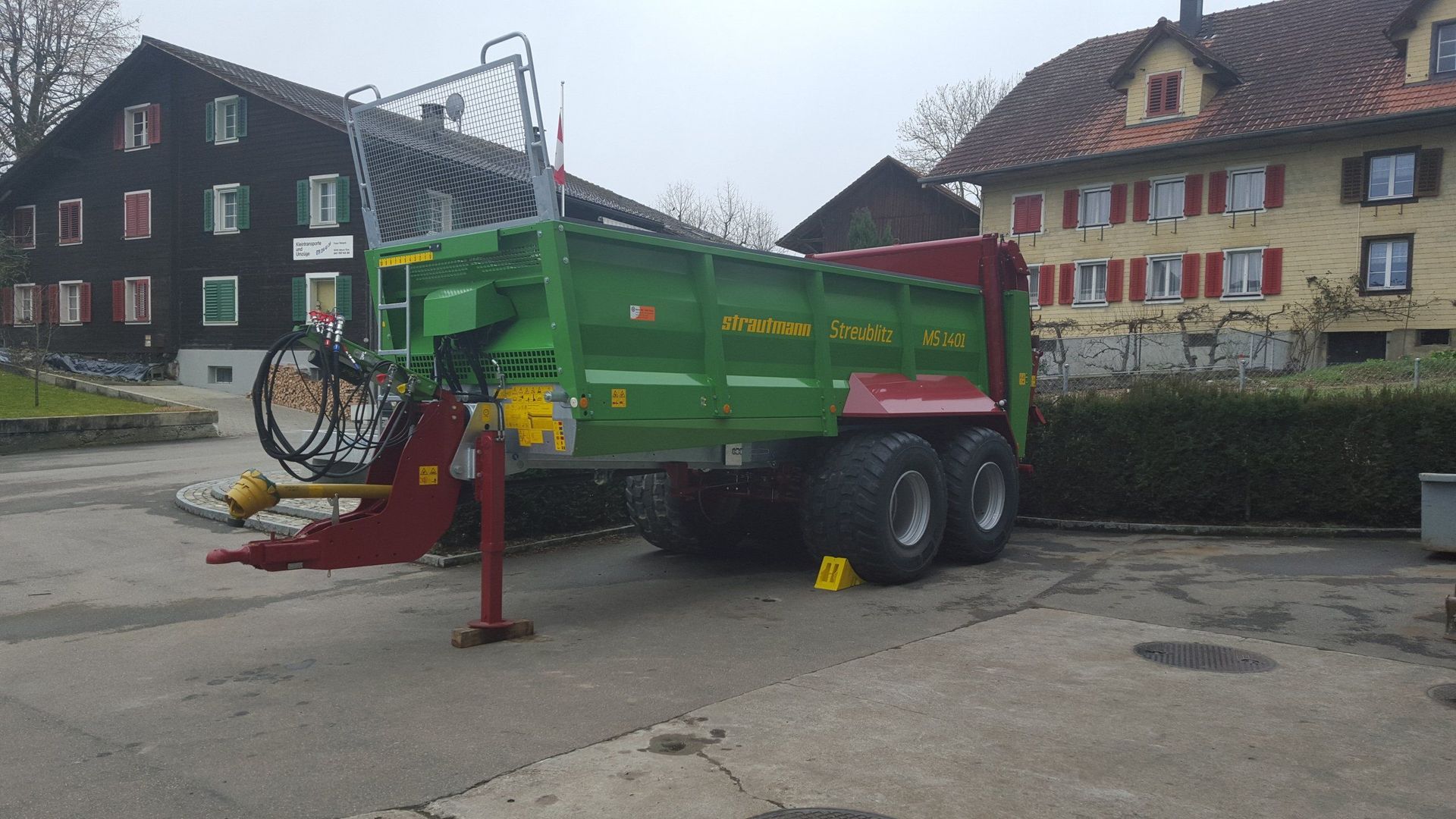 Strautmann MS1401 - Amhof AG