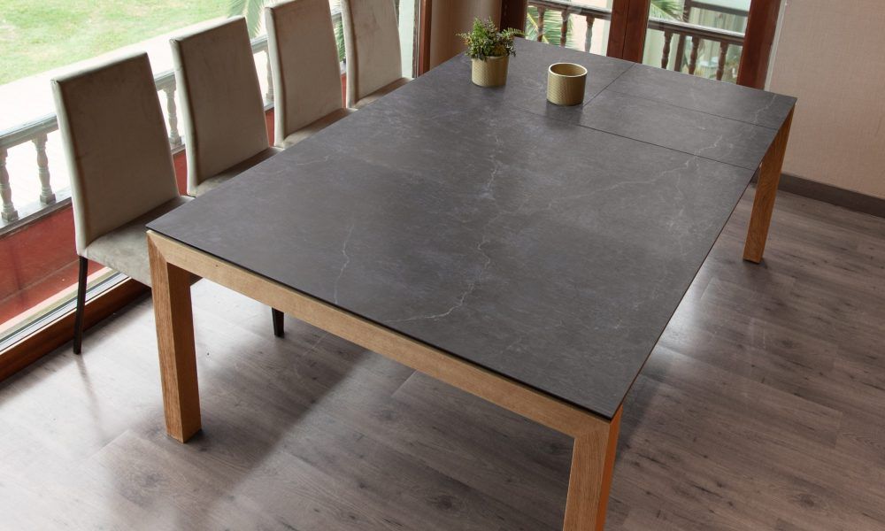 Table de salle à manger Chamon Pure Designs Au Logis Ameublements