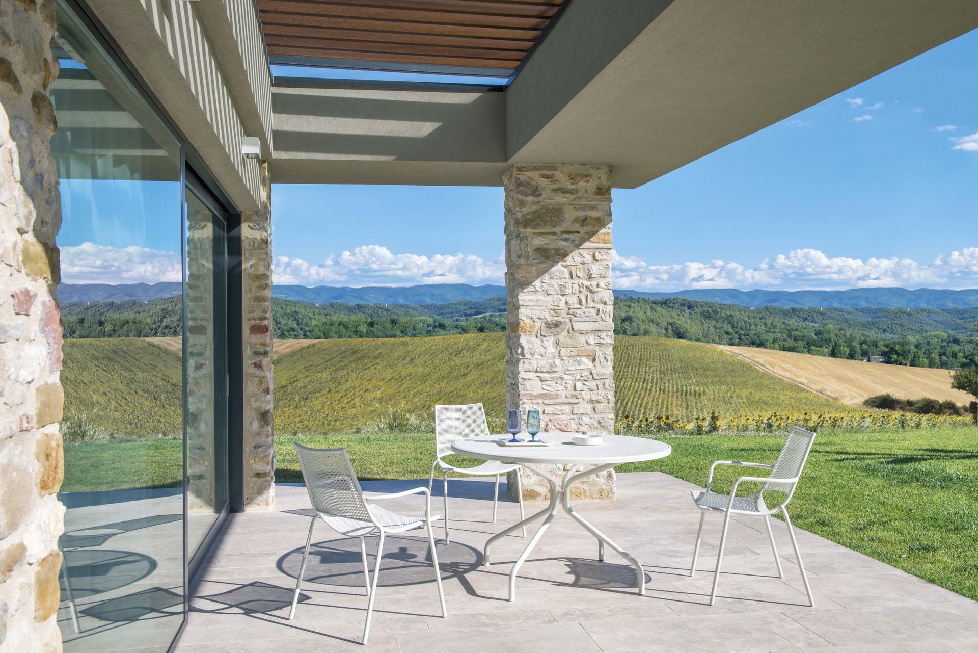 Fauteuil métal Ala Emu Au Logis Ameublements