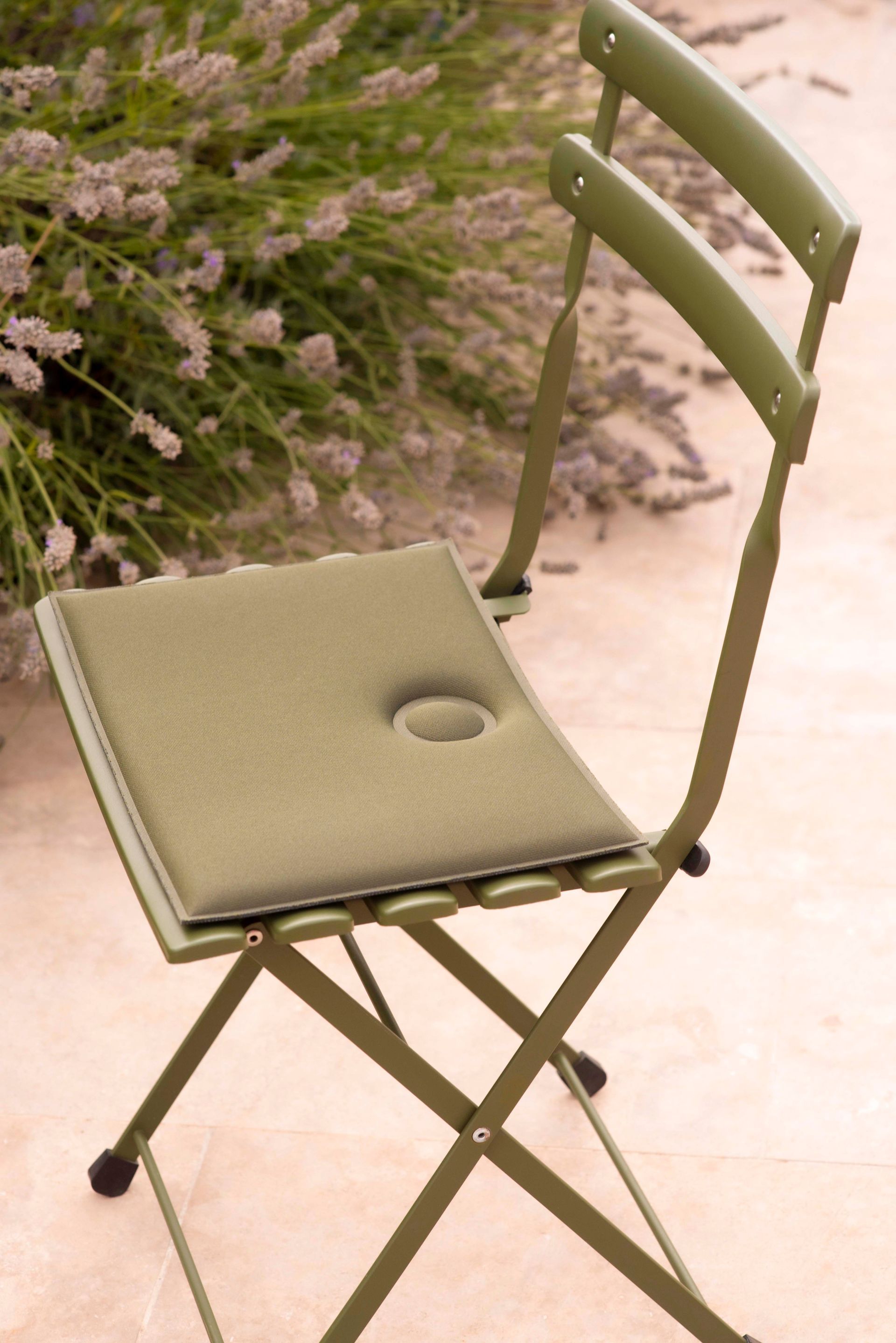 Chaise de jardin pilable en métal Arc en ciel Emu Au Logis Ameublements