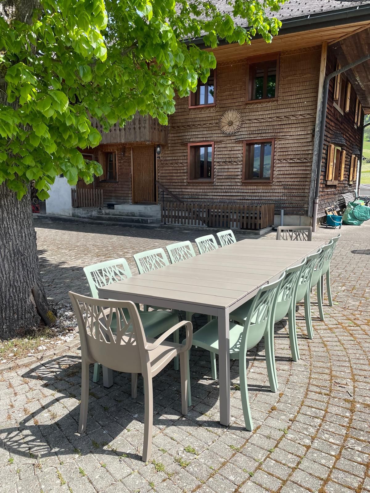 Table Rio Alu 210 Chaise Vegetal Fauteuil Vegetal Nardi Grosfillex Au Logis Ameublements