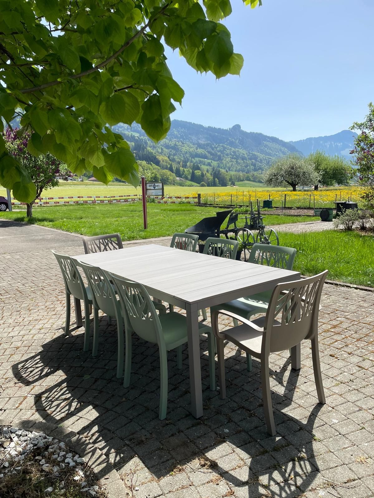 Table Rio Alu 210 Chaise Vegetal Fauteuil Vegetal Nardi Grosfillex Au Logis Ameublements