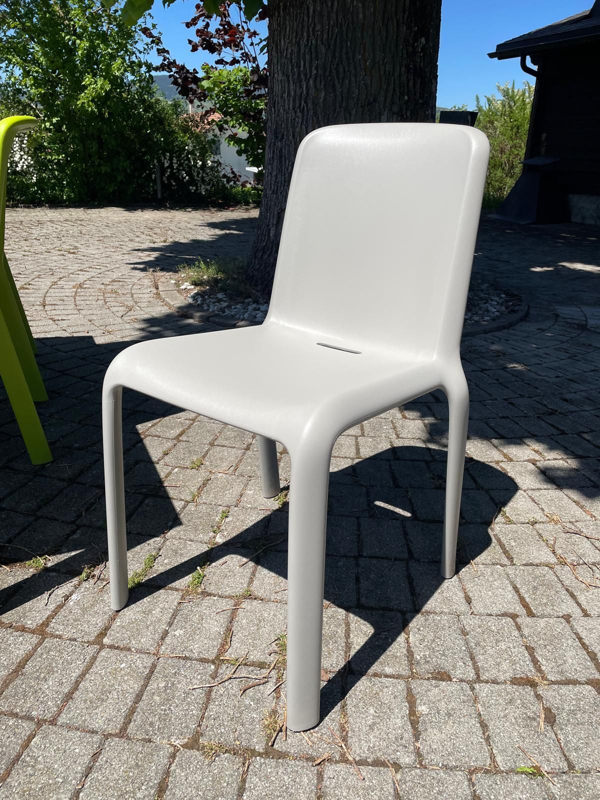 Table Etna avec 1 rallonge Sit-Mobilia + Chaise Snow 300 Pedrali Au Logis Ameublements