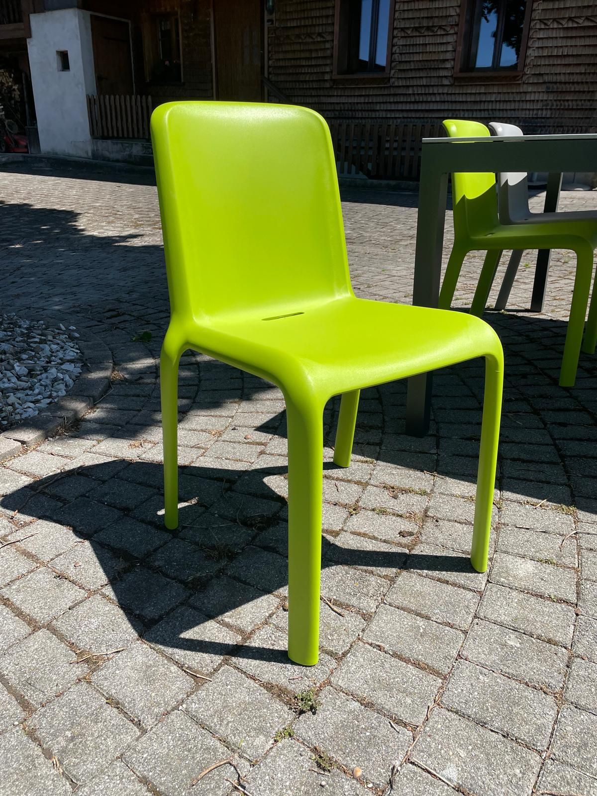 Table Etna avec 1 rallonge Sit-Mobilia + Chaise Snow 300 Pedrali Au Logis Ameublements