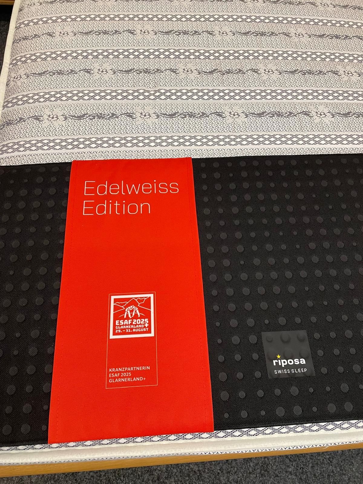Riposa Edelweiss Edition Fête fédérale de lutte suisse et des jeux alpestres Glarnerland+ 29 - 31 août 2025 Au Logis Ameublements