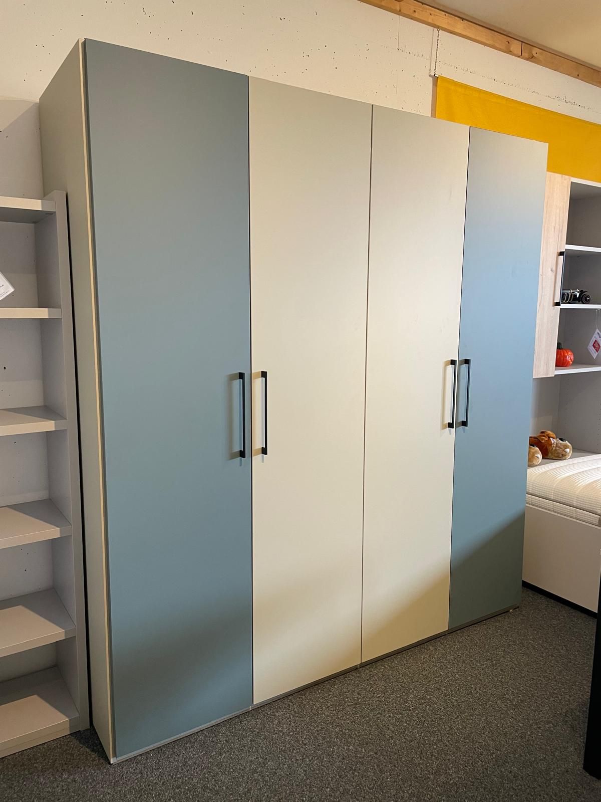Armoire 4 portes battantes 1061 Omlin Au Logis Ameublements