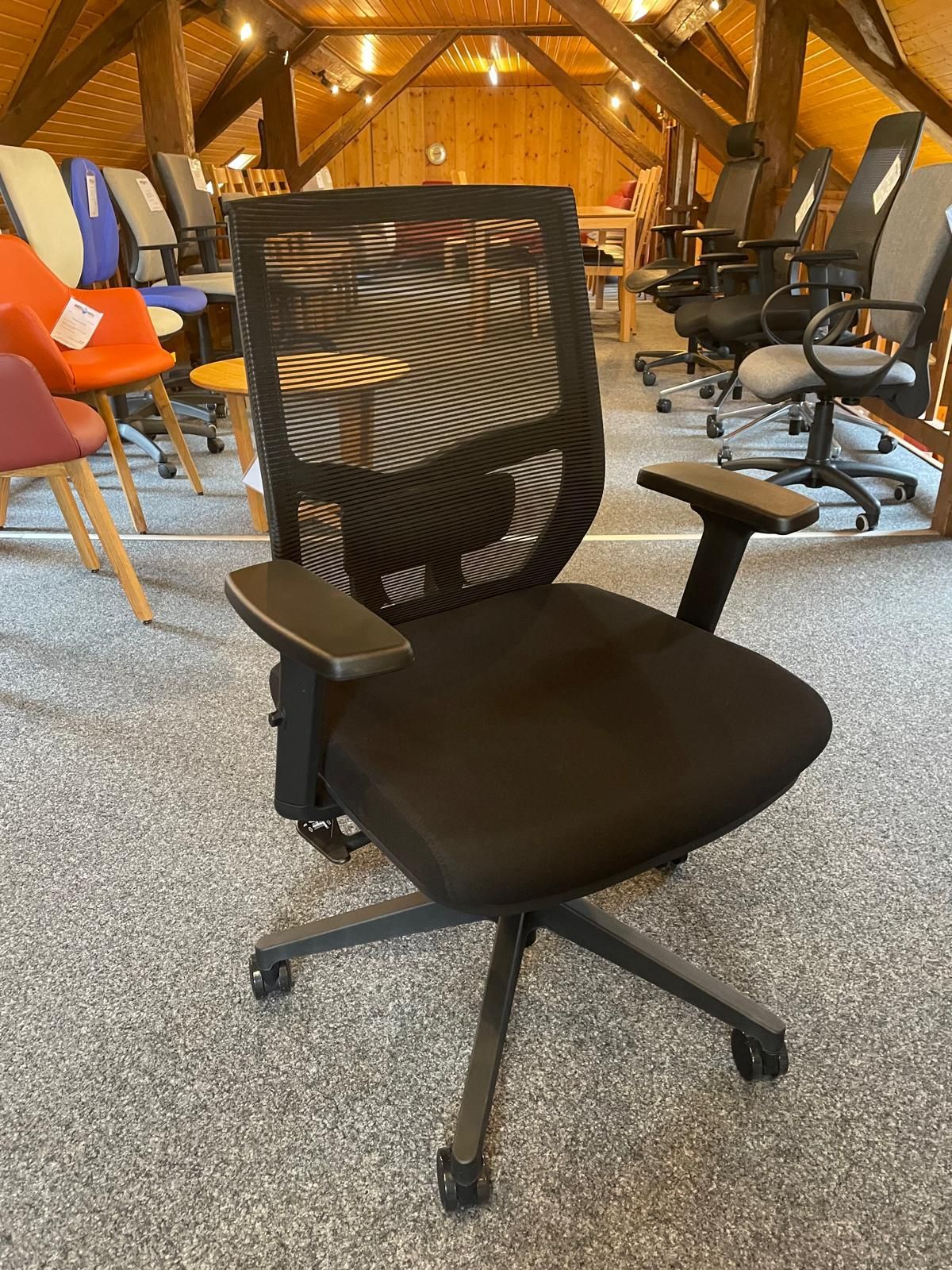 Chaise de bureau Lan Gierre Basic Au Logis Ameublements