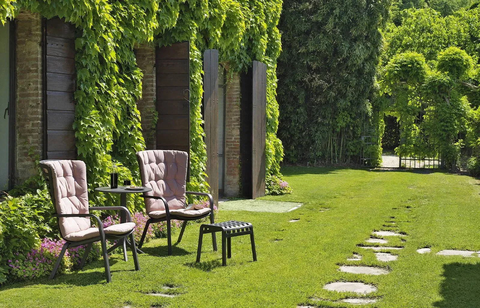 Table basse/repose-pieds Poggio Nardi Au Logis Ameublements