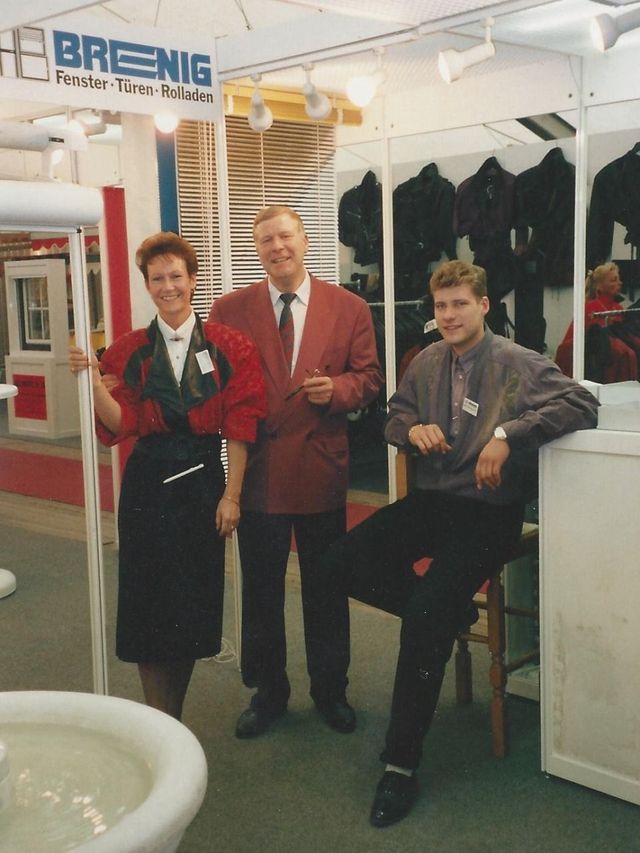 Brenig Instandsetzungs GmbH – Drei Mitarbeiter der Brenig GmbH posieren für ein Foto