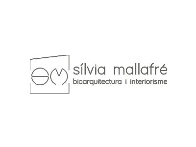 El logotipo de Silvia Mallafre es un logotipo en blanco y negro sobre un fondo blanco.