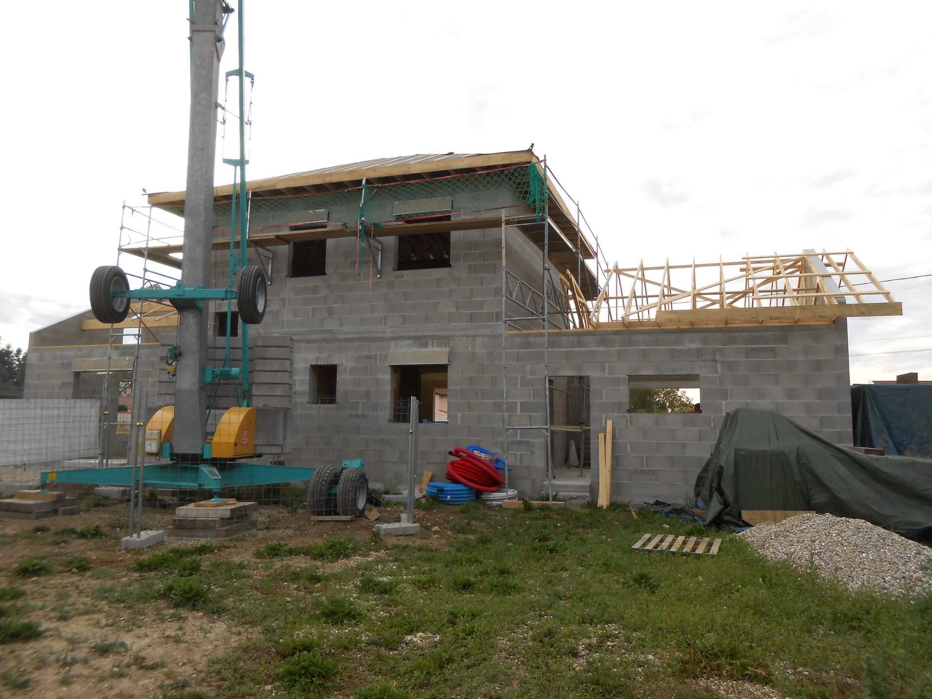 Pose de charpente industrielle