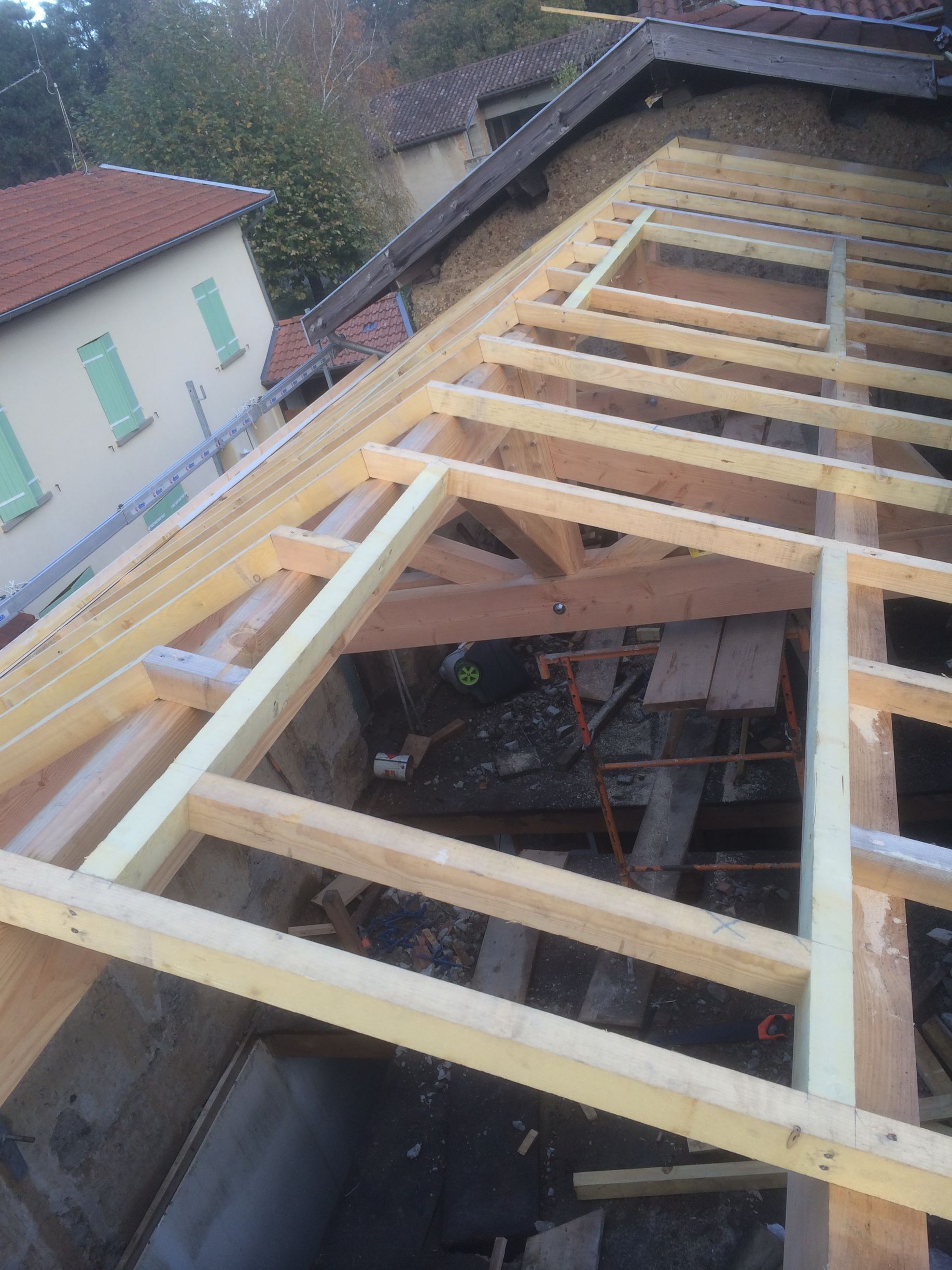 Travaux d'ouverture pour fenêtre de toit