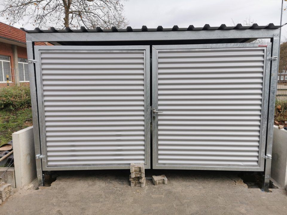 Metalltore, die von Montageservice Kundt montiert wurden