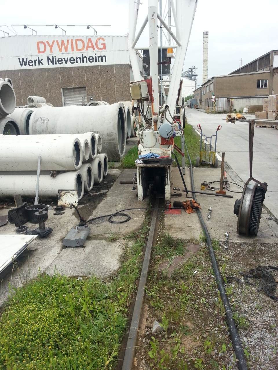 Stahlkonstruktion, die von Montageservice Kundt gewartet wird